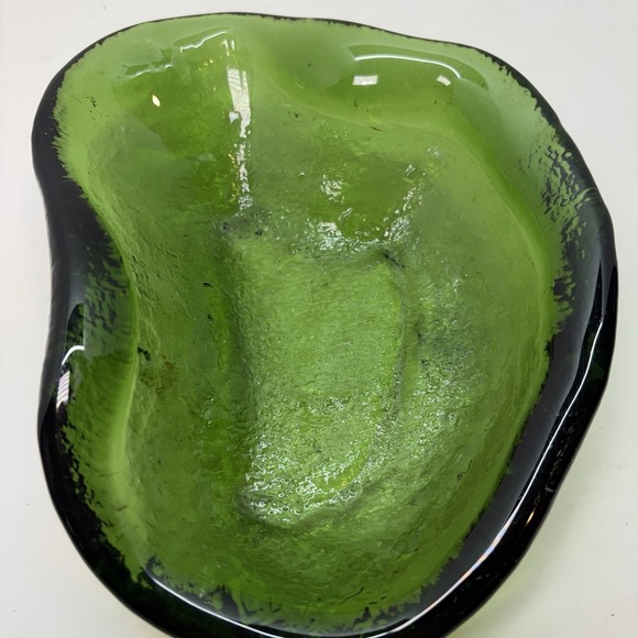 BLENKO‎ Vintage Green Glass Free Form Amoeba Bowl Ashtray Trinket Dish MCM - Picture 2 of 7